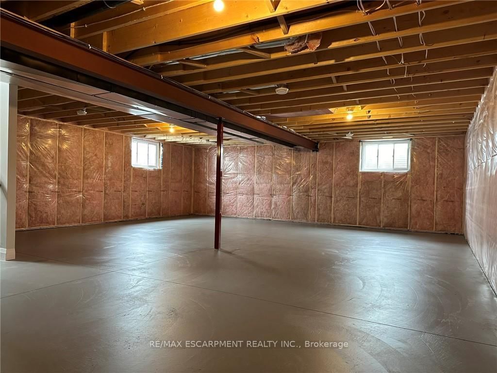 183 Craddock Boulevard • Haldimand, ON photo 12