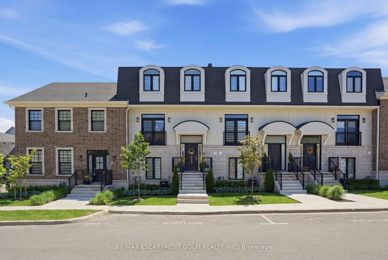 24 Willowbank Common