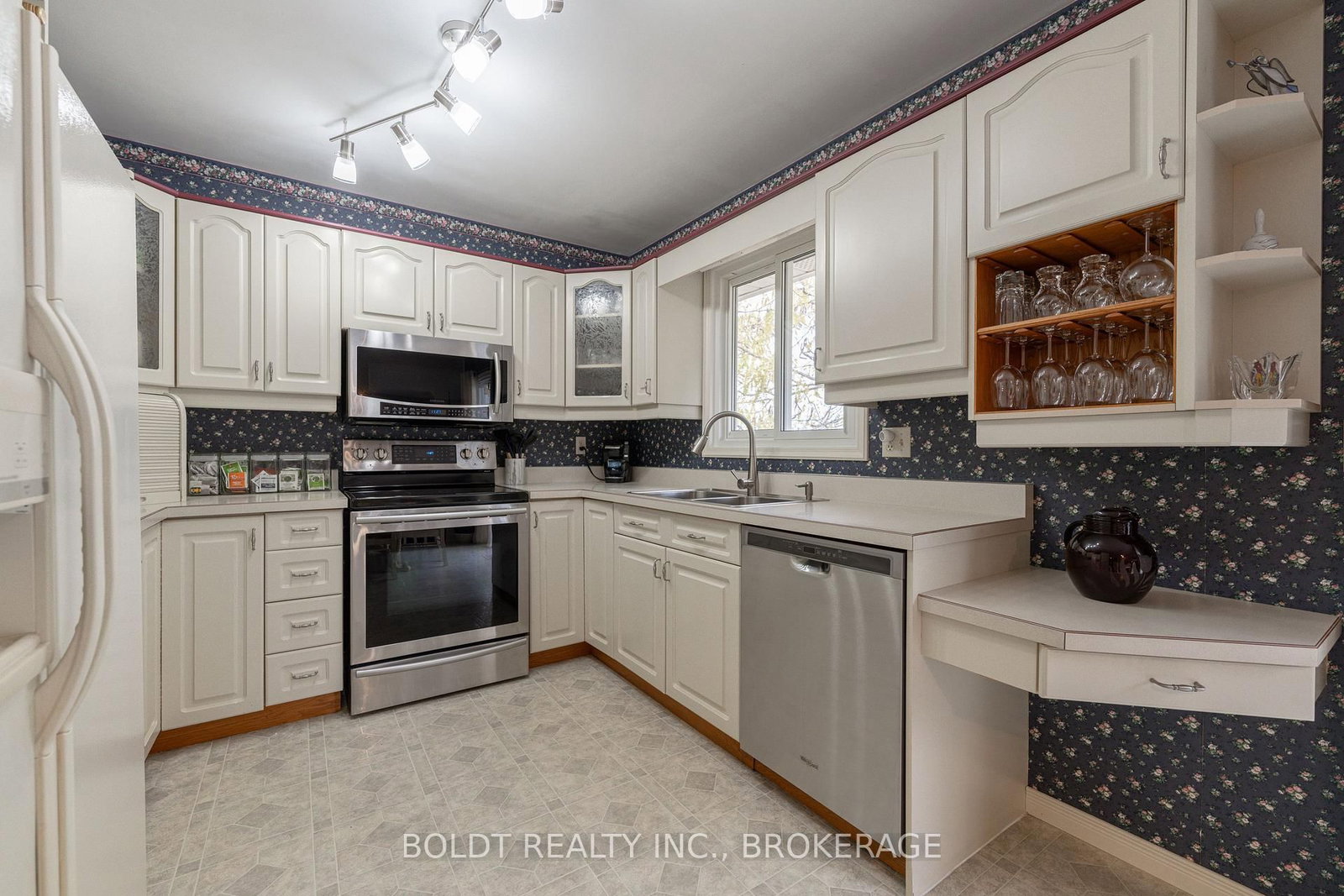 48 Homestead Drive • Niagara-on-the-Lake, ON photo 16