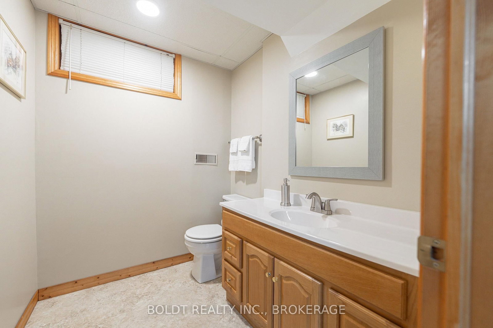 48 Homestead Drive • Niagara-on-the-Lake, ON photo 18