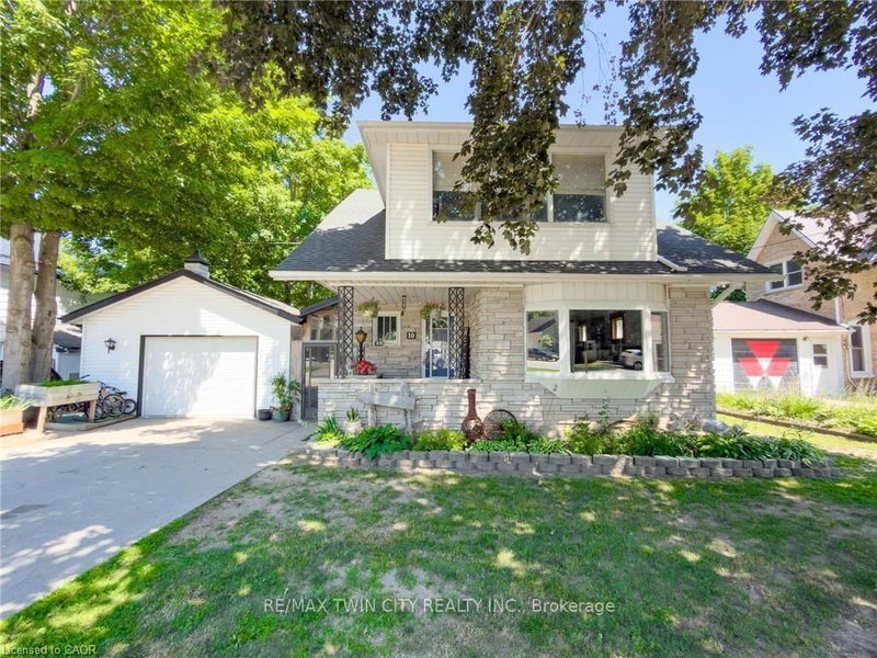 10 Hillcrest Street W