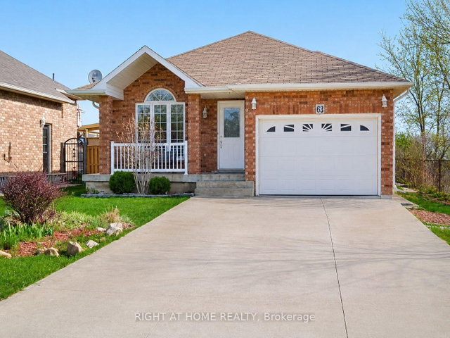Lower - 62 Highland Road W