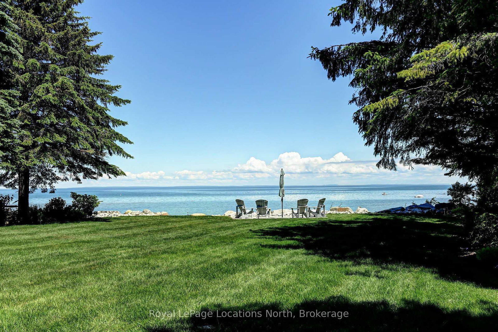 113 Fieldcrest Court • Blue Mountains, ON photo 2