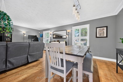6998 Glengowan Crescent • Niagara Falls, ON photo 8
