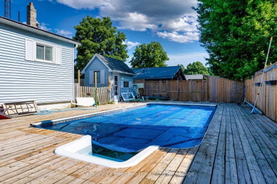 11 WOOD Street W • South-West Oxford, ON photo 7