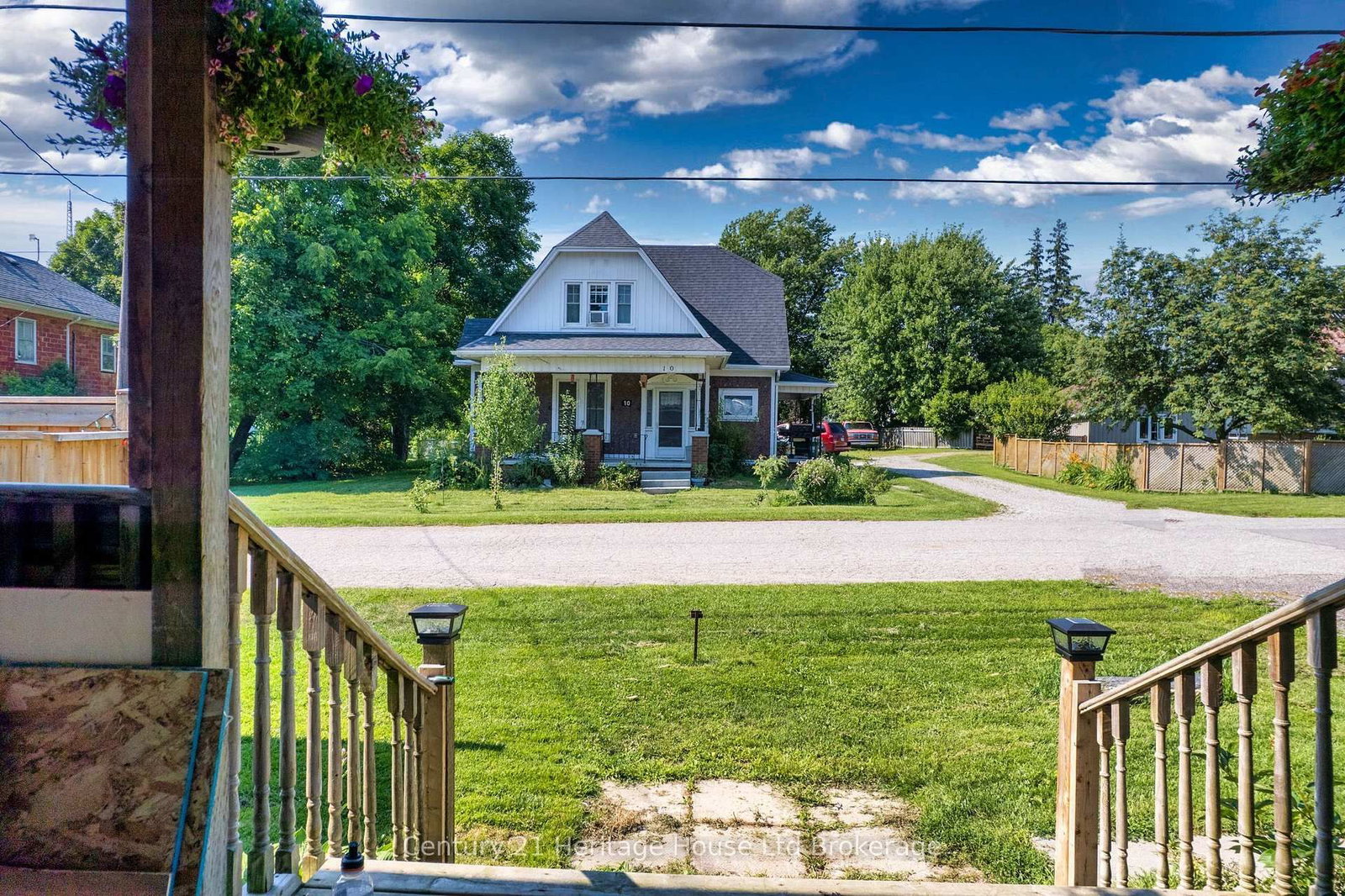 11 WOOD Street W • South-West Oxford, ON photo 9
