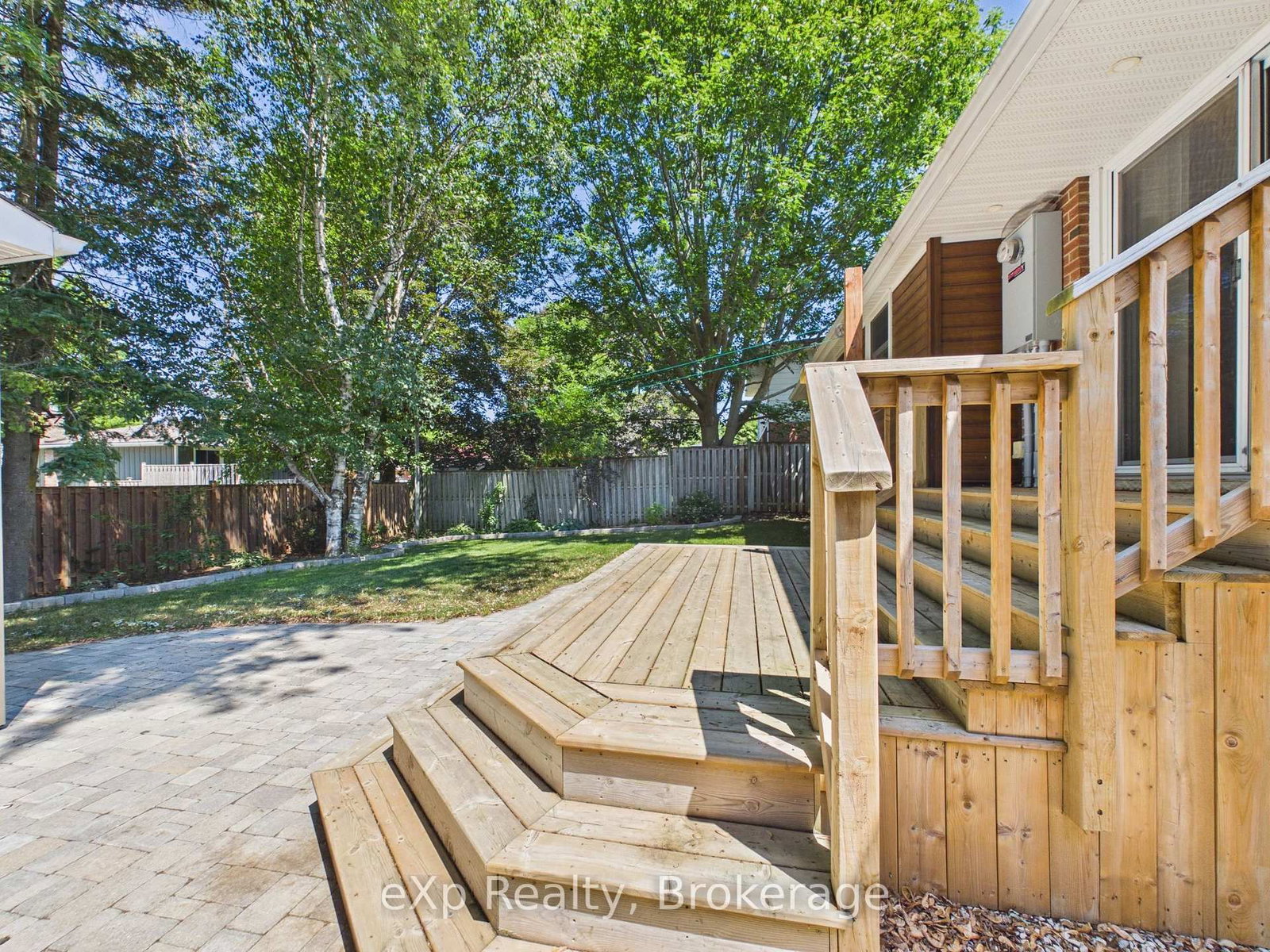 1024 Wellington Street • Saugeen Shores, ON photo 38