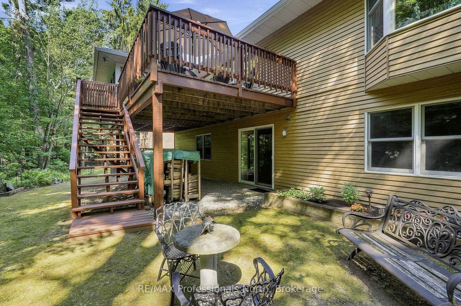 8 PALMER Court • Bracebridge, ON photo 21