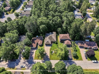 8 PALMER Court • Bracebridge, ON photo 6