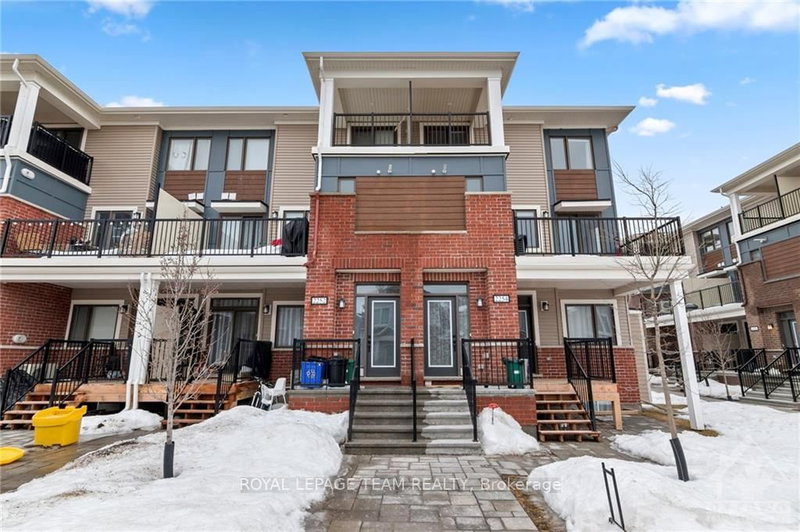 home for lease on 2254 WATERCOLOURS Way
