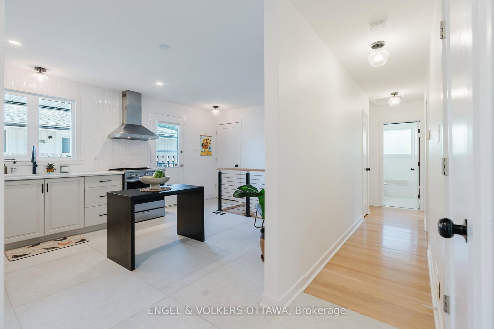 2995 Cowan Crescent • Ottawa, ON photo 15