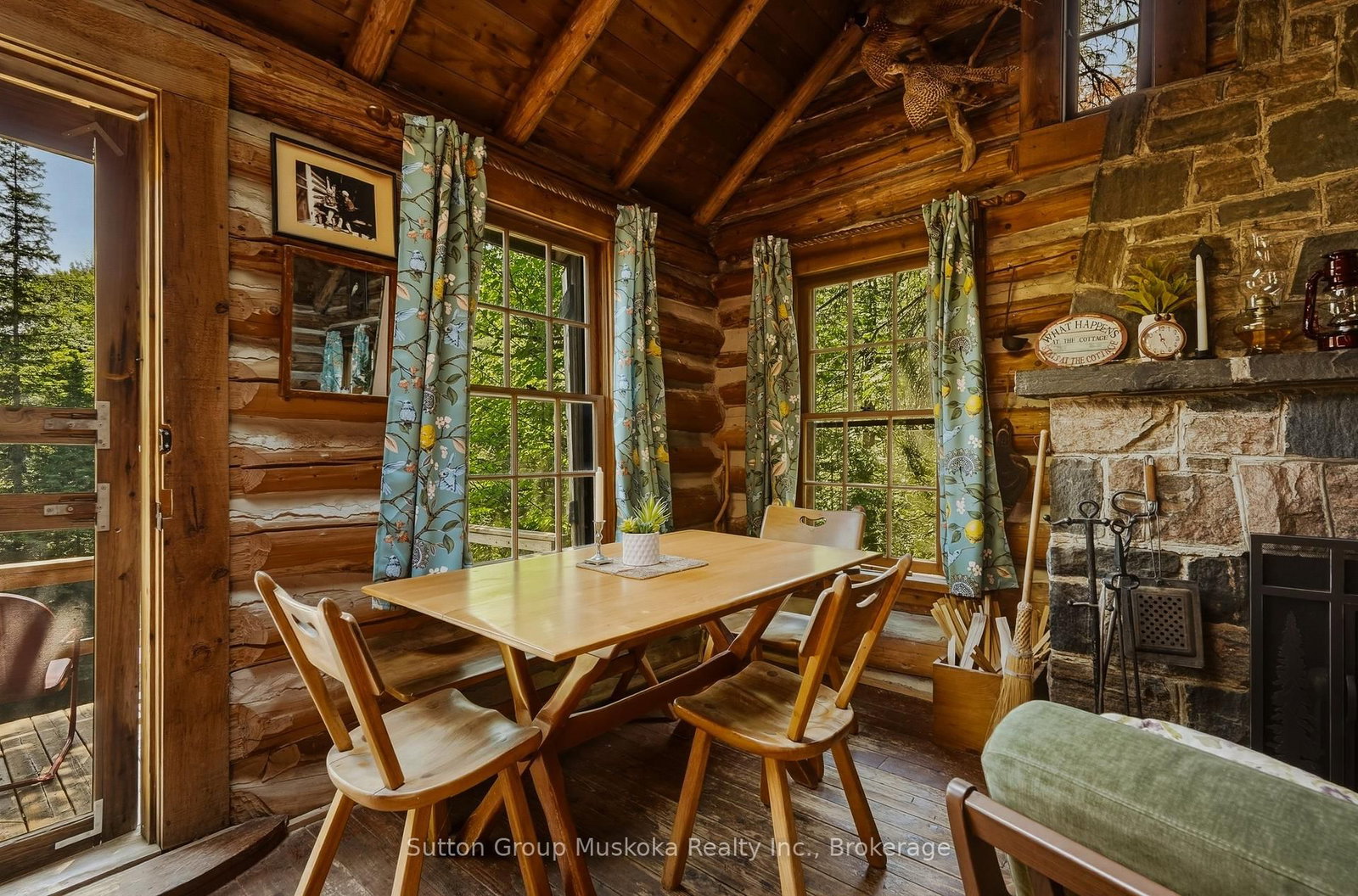 1569 Dyer Memorial Road • Huntsville, ON photo 12