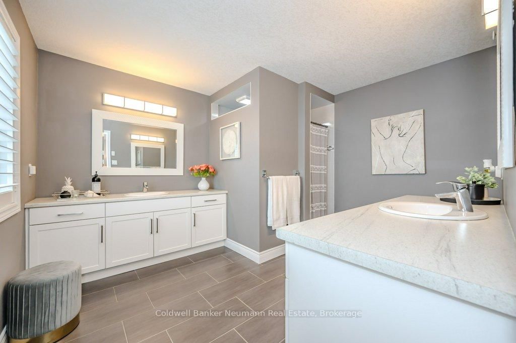 254 Gosling Gardens • #21 • Guelph, ON photo 19