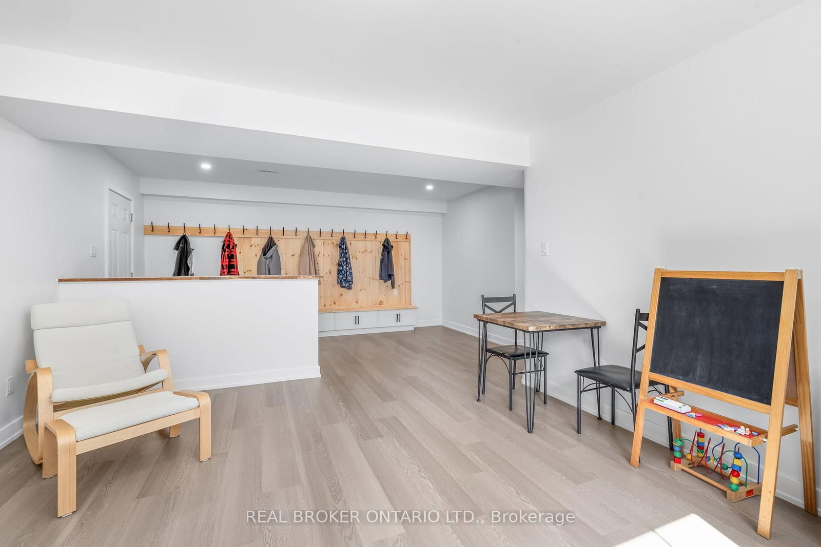 804 Darling Road • Clayton, ON photo 31