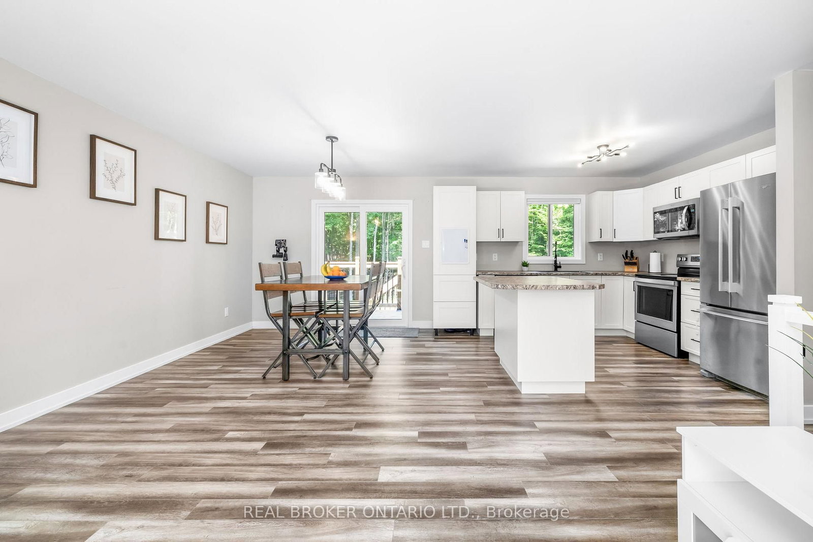 804 Darling Road • Clayton, ON photo 8