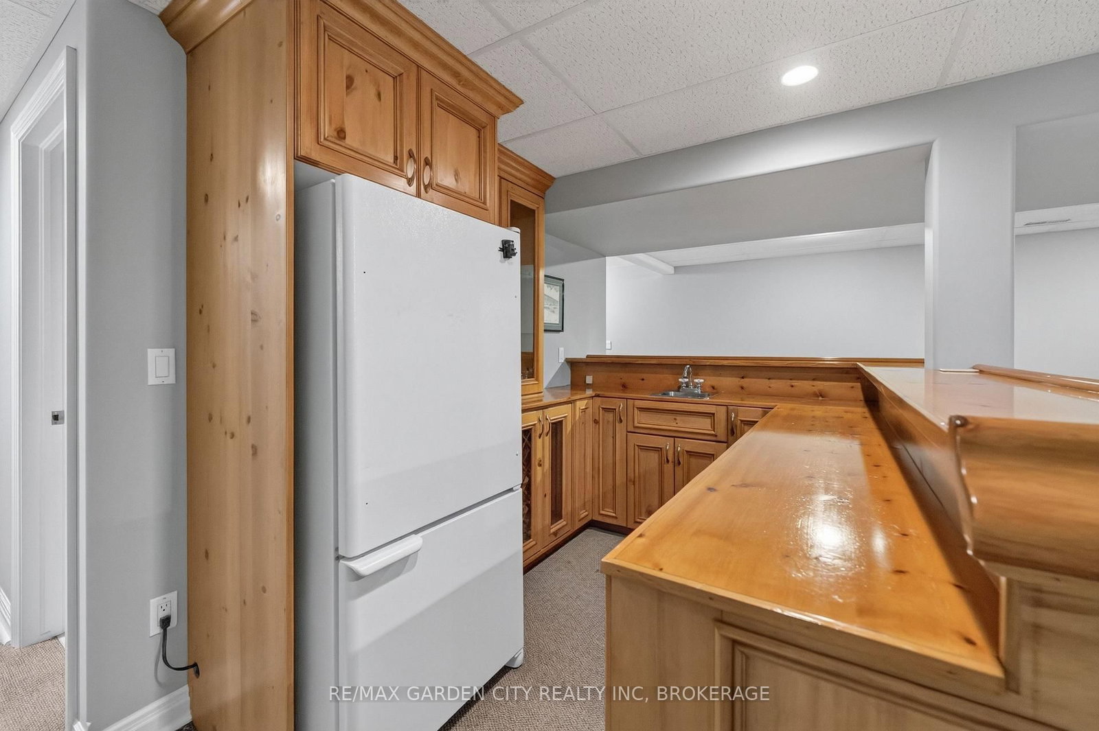 100 E Thorold Road • Welland, ON photo 26