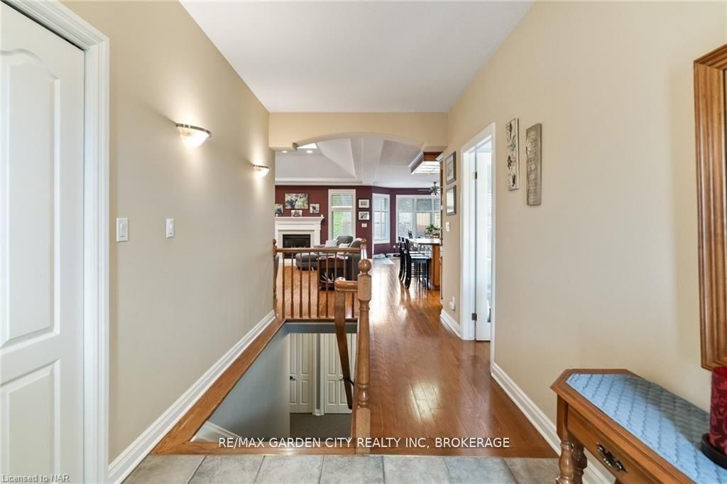 100 E Thorold Road • Welland, ON photo 4