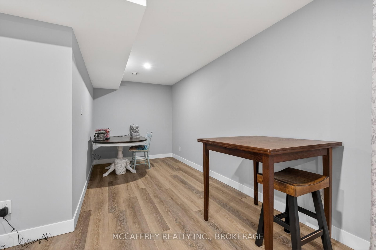 1930 County Rd 9 • Napanee, ON photo 29