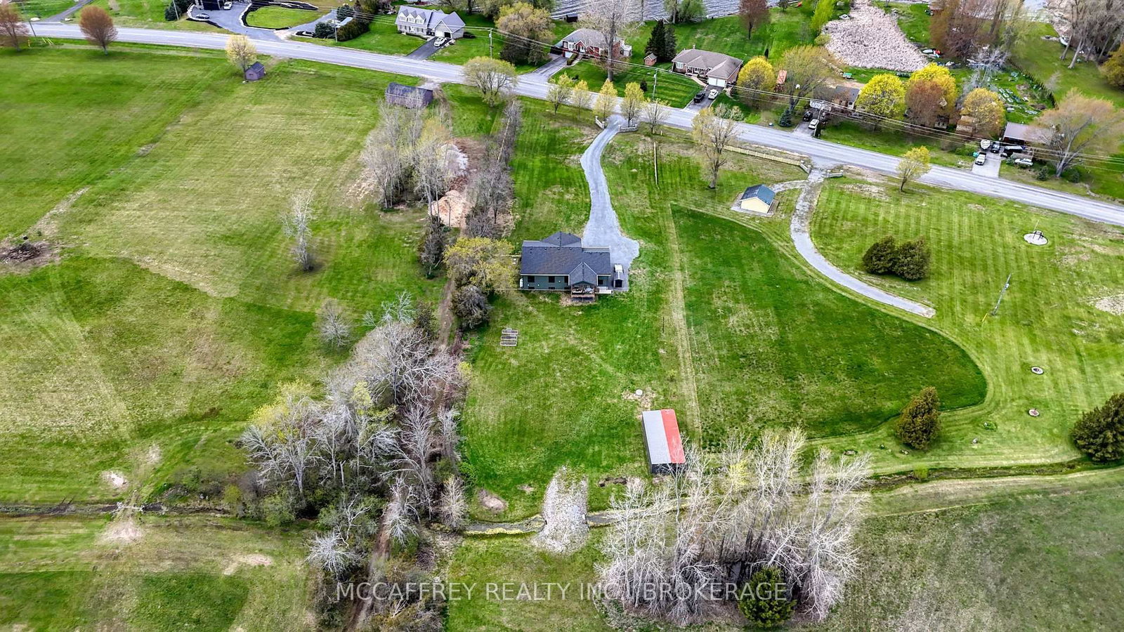 1930 County Rd 9 • Napanee, ON photo 46