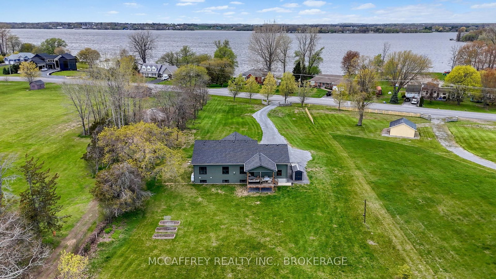 1930 County Rd 9 • Napanee, ON photo 47