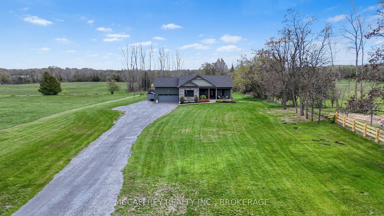 1930 County Rd 9 • Napanee, ON photo 48