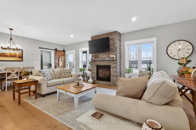 1930 County Rd 9 • Napanee, ON photo 5