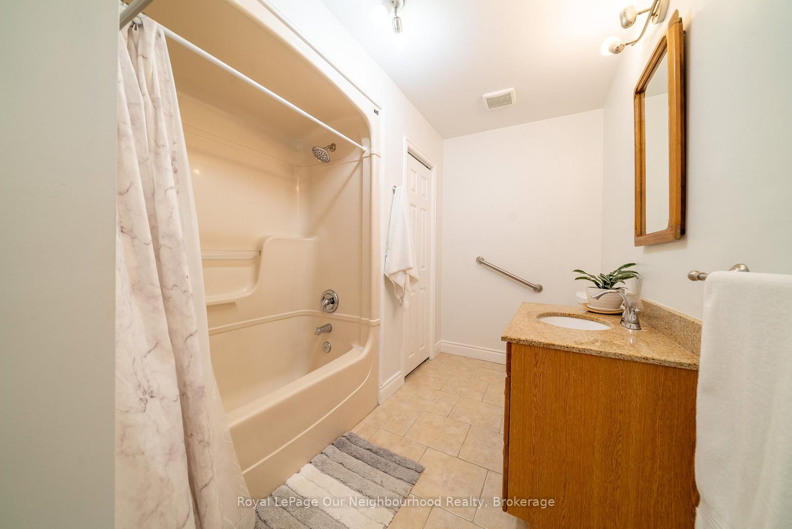 504 Wiley Road • Quinte West, ON photo 16