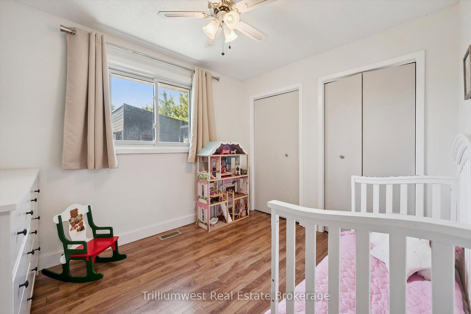 7 Teakwood Place • Guelph, ON photo 20