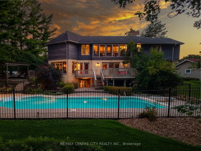 255 MILL POND Crescent • Strathroy-Caradoc, ON photo 4