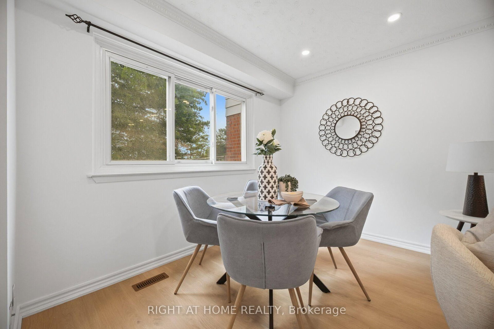 295 N Bluevale Street • #B • Waterloo, ON photo 10