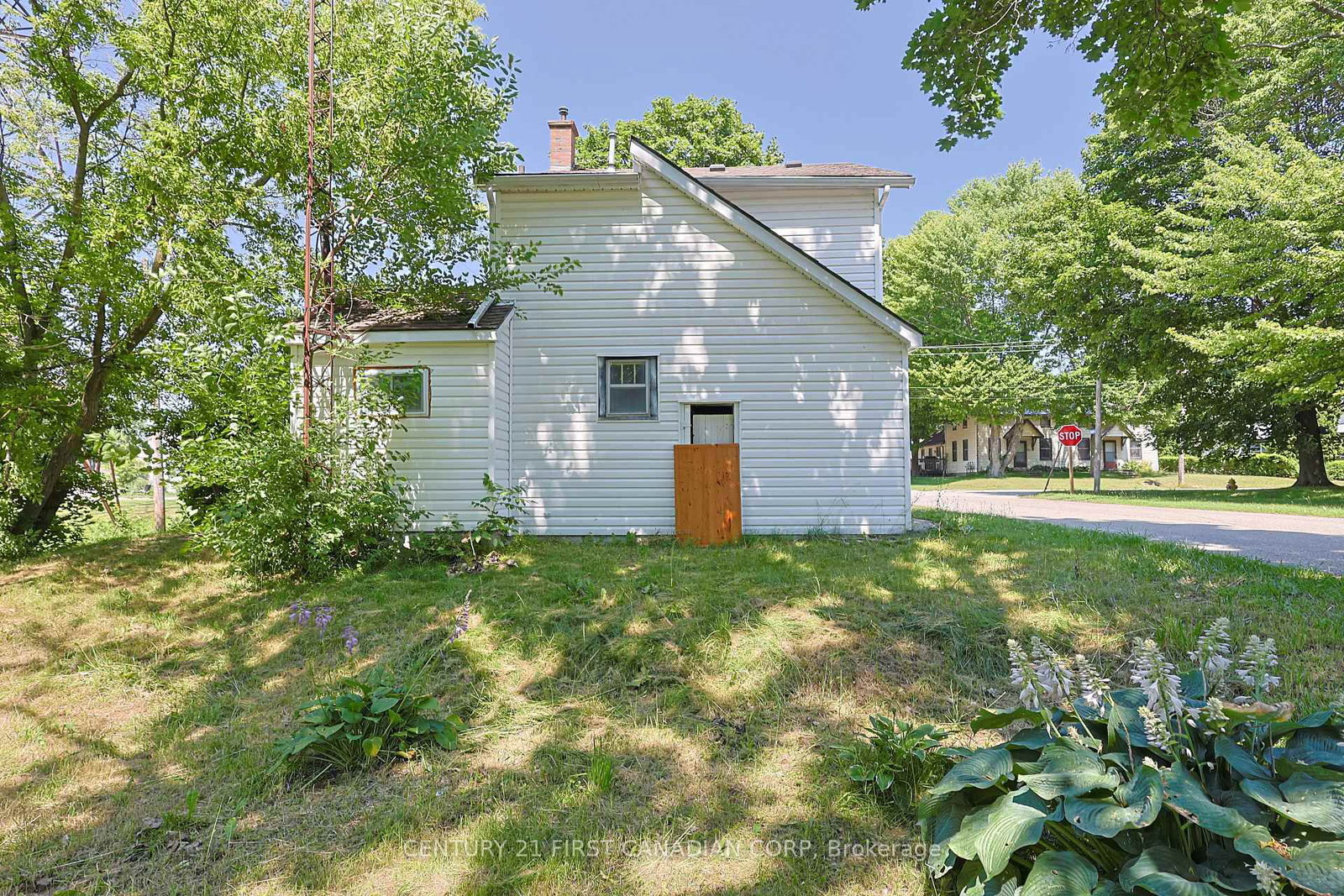 188 Furnival Road • West Elgin, ON photo 31
