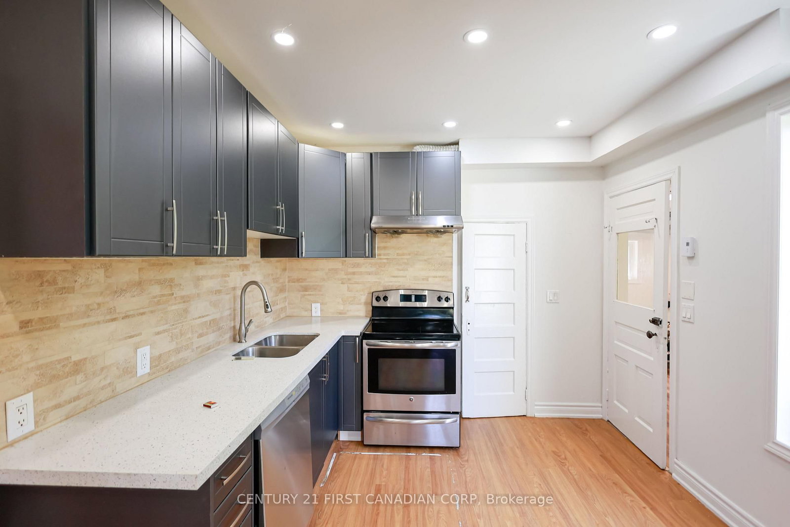 188 Furnival Road • West Elgin, ON photo 5