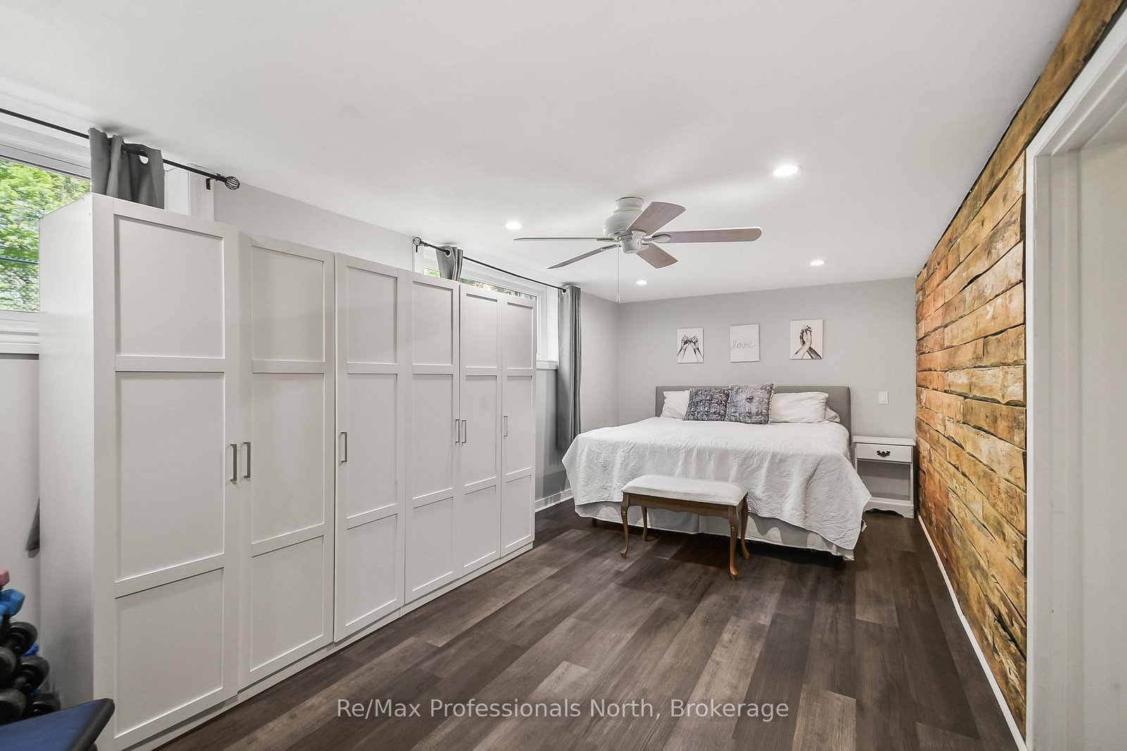 110 FRASER Street • Gravenhurst, ON photo 20