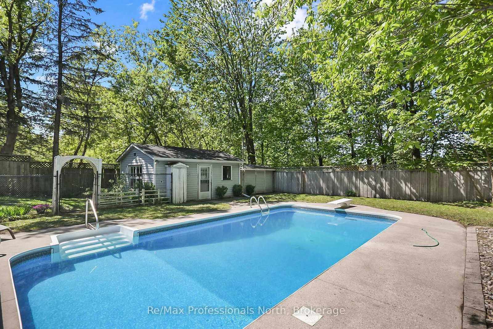 110 FRASER Street • Gravenhurst, ON photo 38