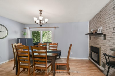 110 FRASER Street • Gravenhurst, ON photo 8