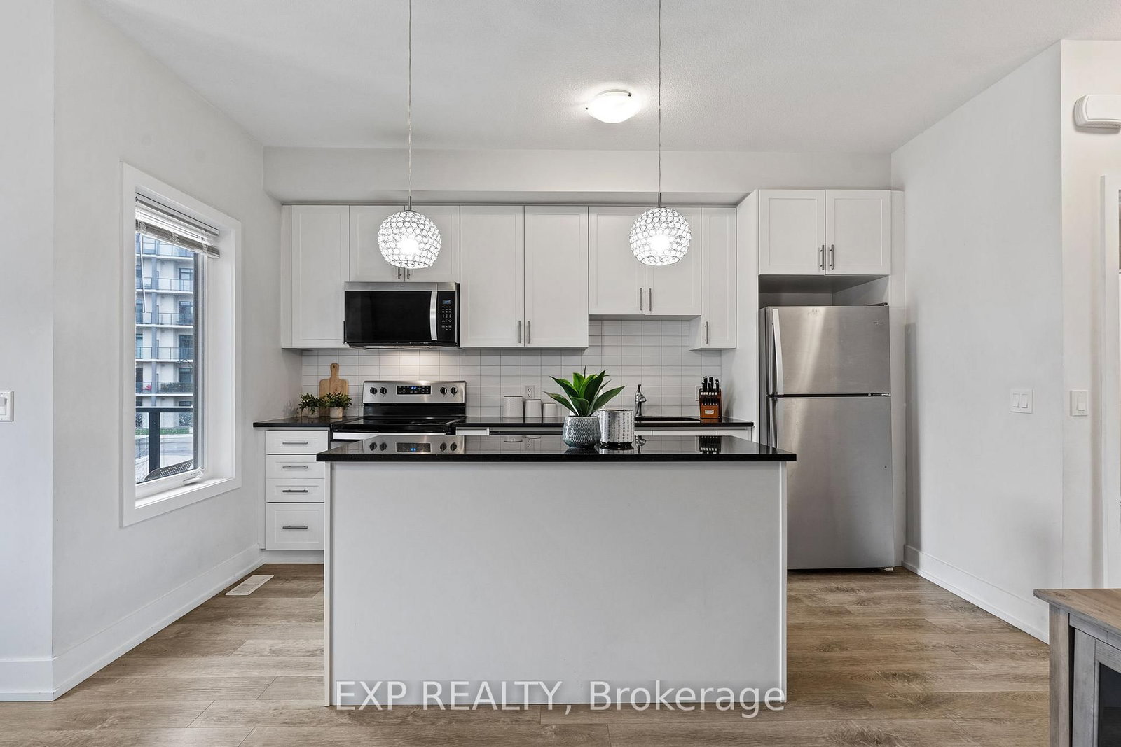 115 Shoreview Place • #6 • Hamilton, ON photo 9