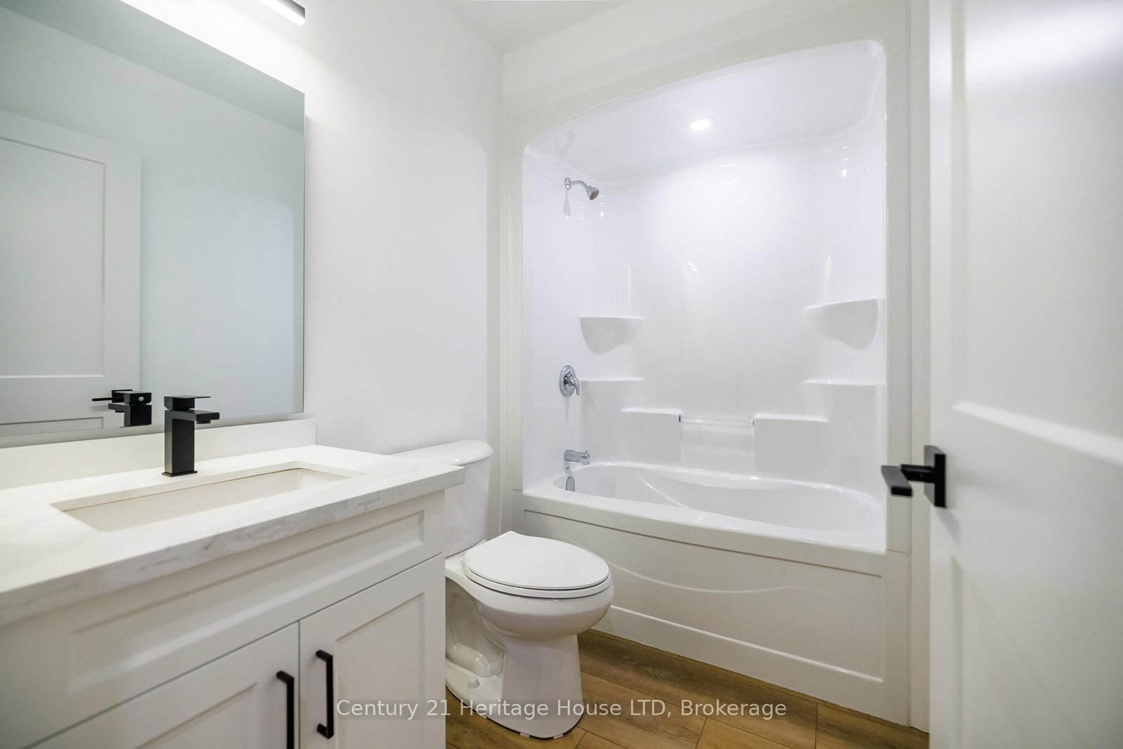 4 Meteor Street • St. Catharines, ON photo 38