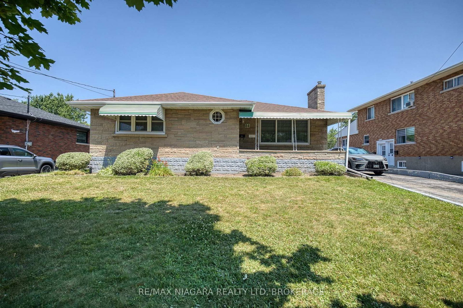 84 Second Street • Welland, ON photo 1