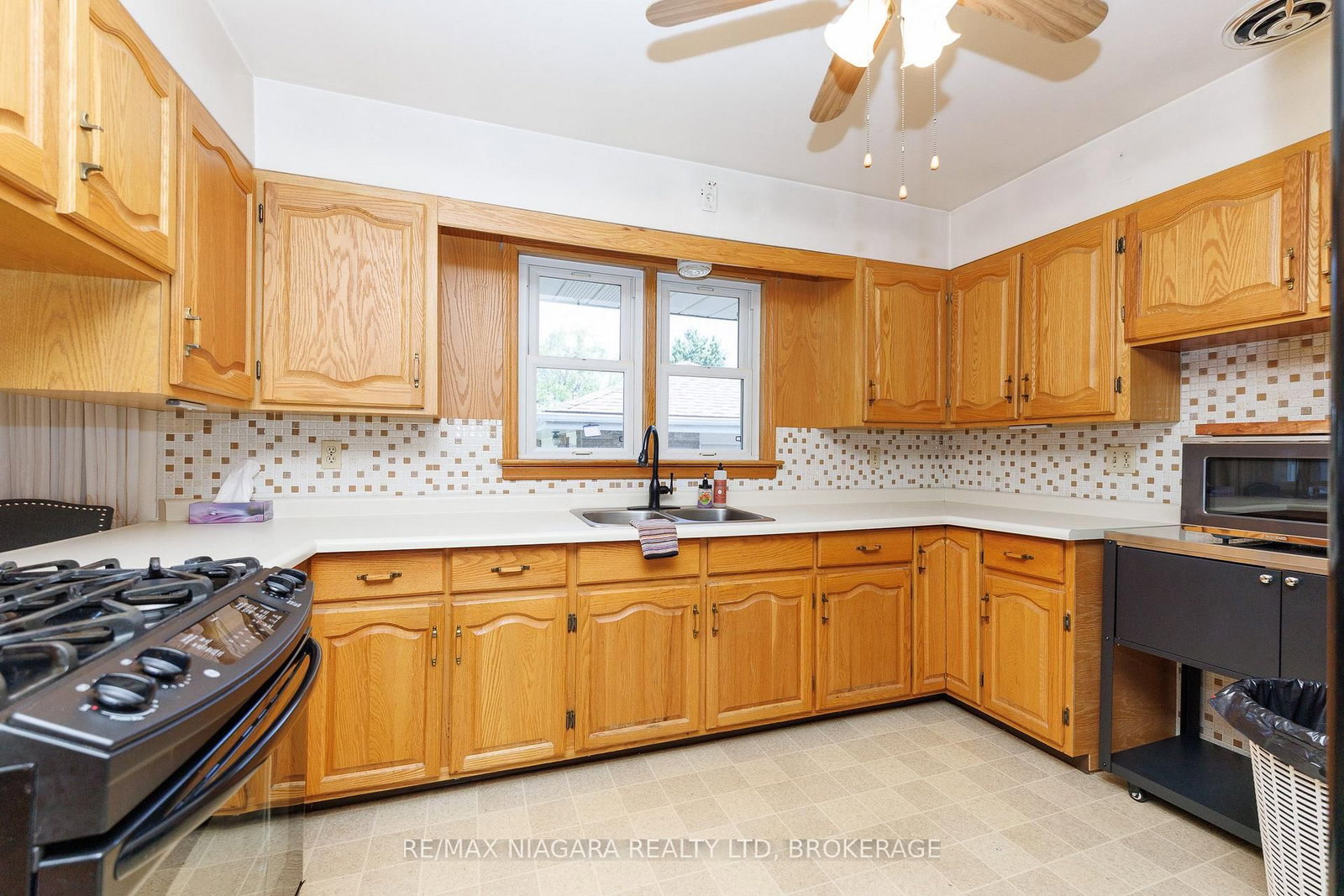 84 Second Street • Welland, ON photo 12