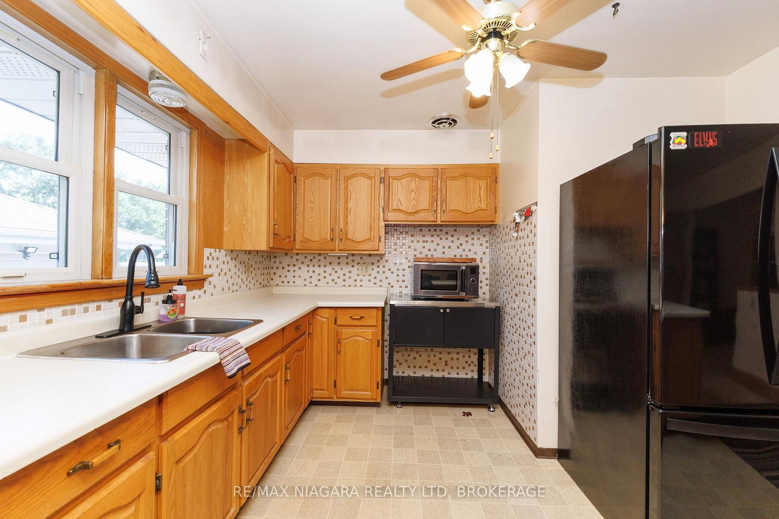 84 Second Street • Welland, ON photo 13