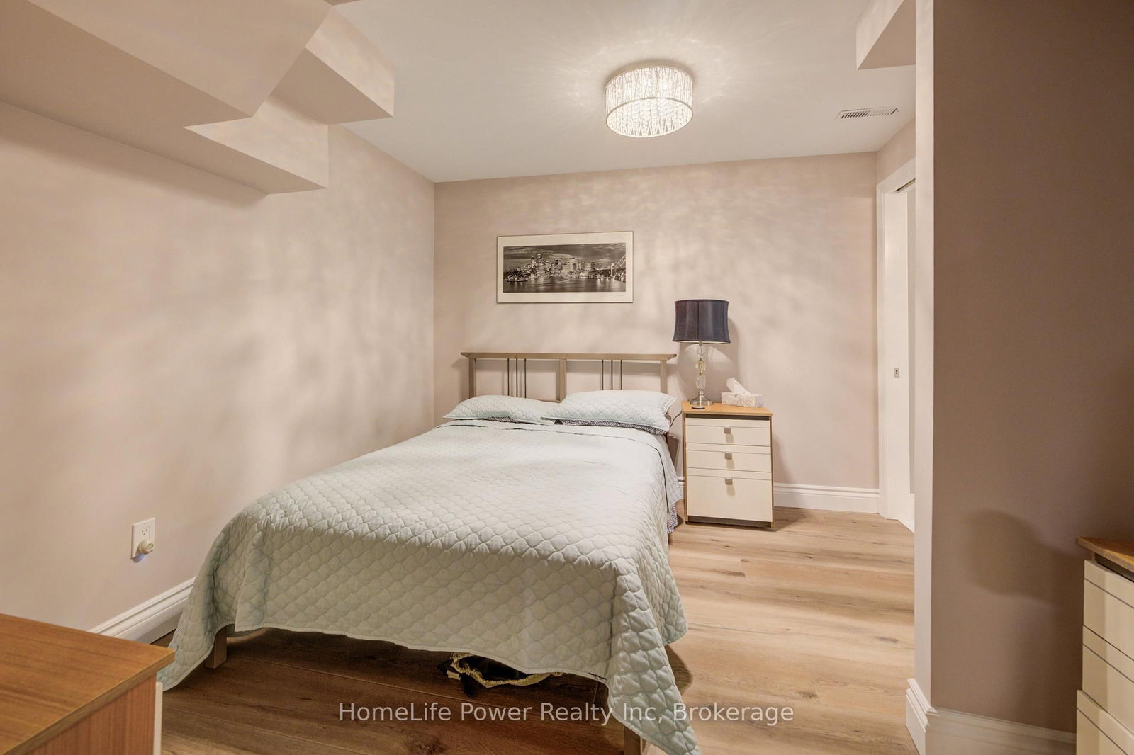 41 McNiven Road • Hamilton, ON photo 37