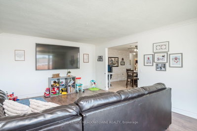 180 West Side Road • Port Colborne, ON photo 9