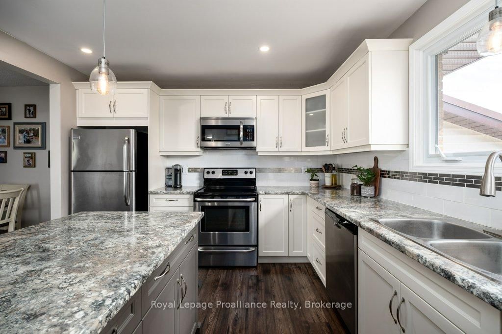 193 Henry Street • Stirling, ON photo 12