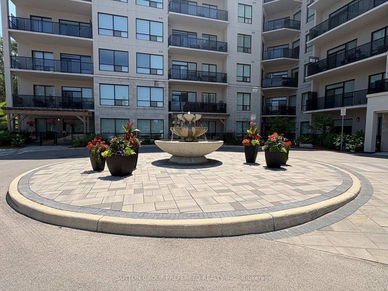 401 - 1200 Commissioners Road W