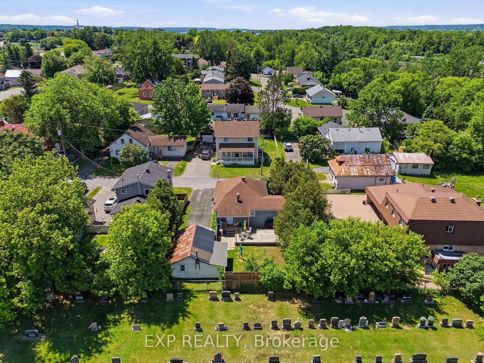 599 Victor Street • Clarence-Rockland, ON photo 34