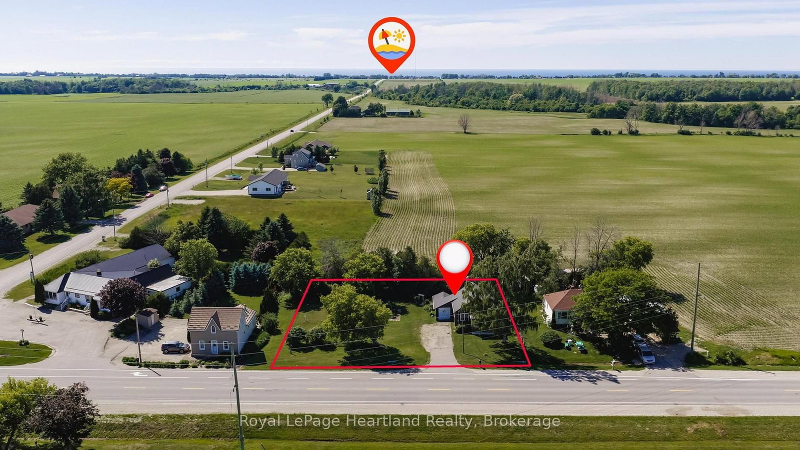 827 HIGHWAY 21 • Huron-Kinloss, ON photo 2