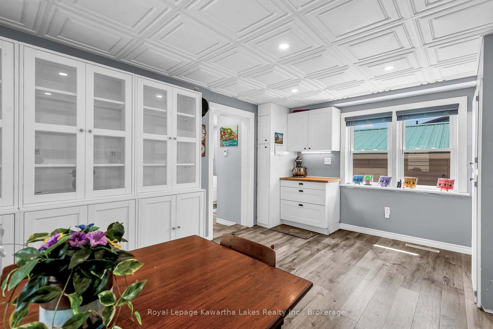 6 Wolfe Street • Kawartha Lakes, ON photo 11