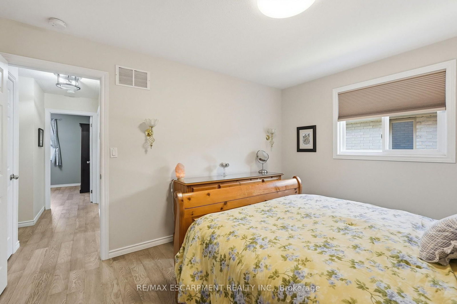 40 Maich Crescent • Brantford, ON photo 18