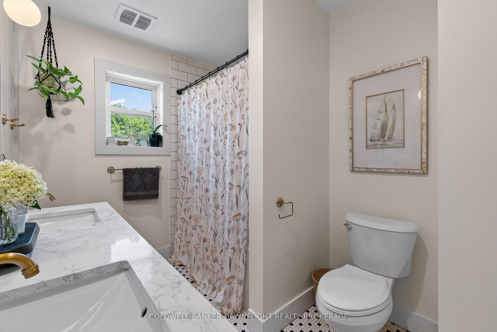 126 Centre Street • Bluewater, ON photo 16