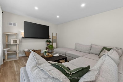 126 Centre Street • Bluewater, ON photo 7